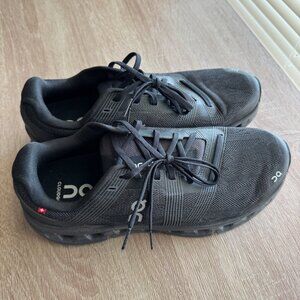 Size 10 - ON Cloudgo Black Eclipse  Style # 55.98635